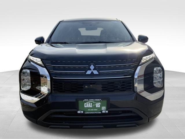 used 2022 Mitsubishi Outlander car, priced at $21,998