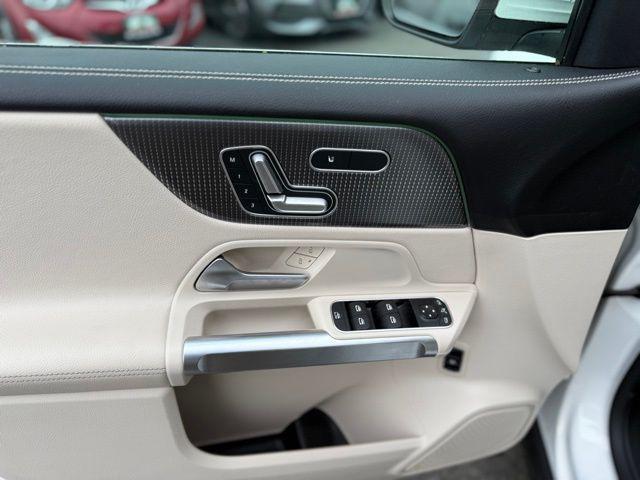 used 2021 Mercedes-Benz GLB 250 car