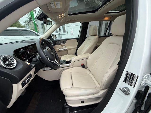 used 2021 Mercedes-Benz GLB 250 car