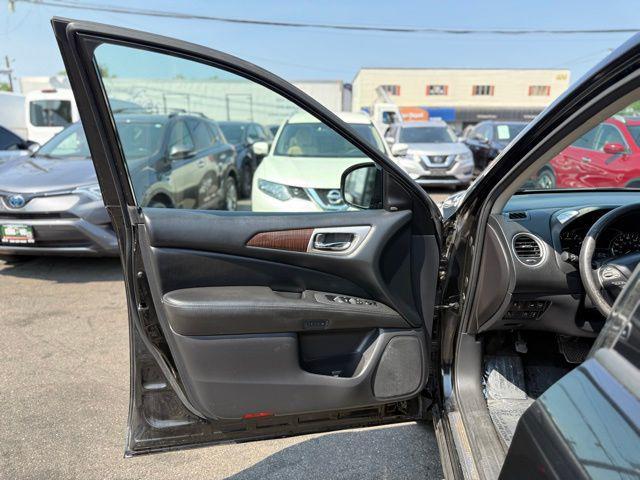used 2015 Nissan Pathfinder car, priced at $7,997