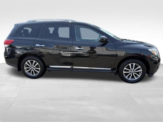 used 2015 Nissan Pathfinder car, priced at $7,997