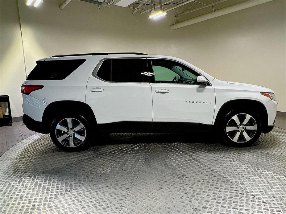used 2021 Chevrolet Traverse car, priced at $27,393