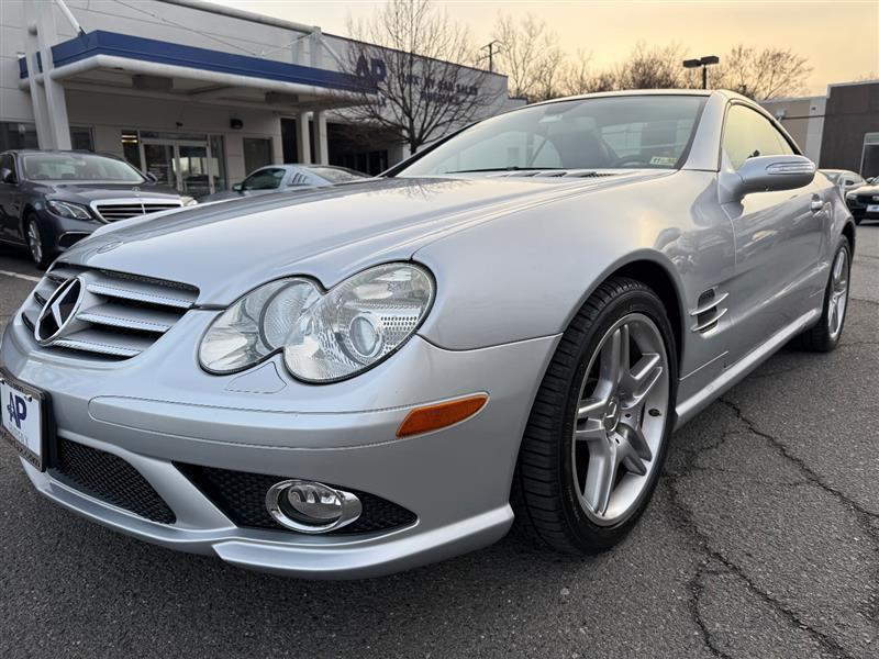used 2007 Mercedes-Benz SL-Class car, priced at $19,495