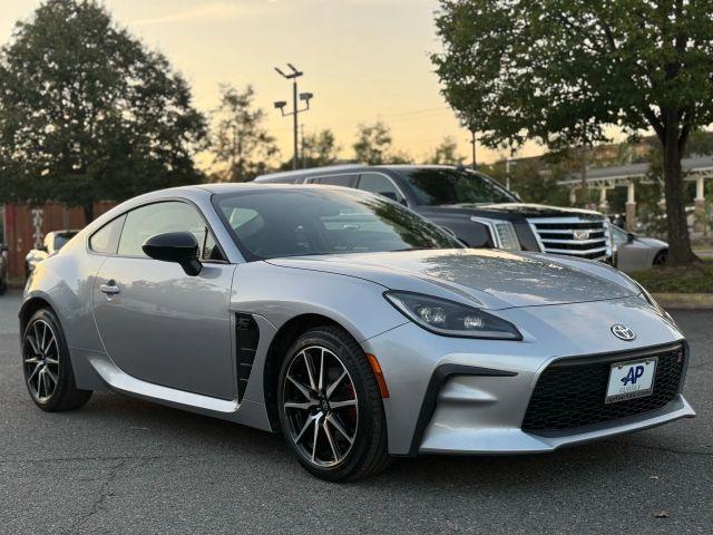 used 2024 Toyota GR86 car, priced at $27,495