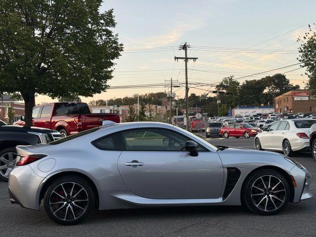 used 2024 Toyota GR86 car, priced at $27,495