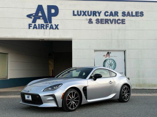 used 2024 Toyota GR86 car, priced at $27,495