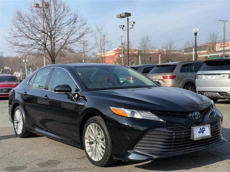 used 2019 Toyota Camry Hybrid car, priced at $18,995