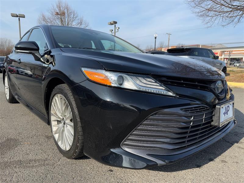 used 2019 Toyota Camry Hybrid car, priced at $18,995