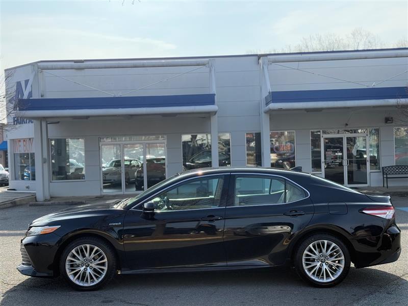 used 2019 Toyota Camry Hybrid car, priced at $18,995