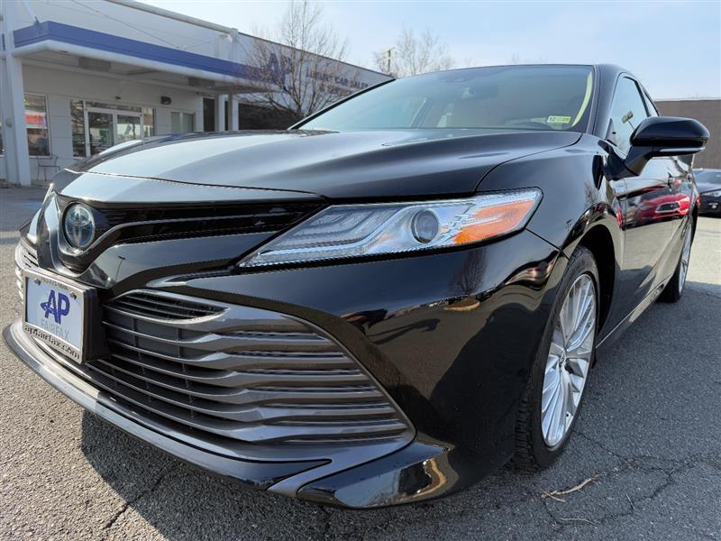 used 2019 Toyota Camry Hybrid car, priced at $18,995