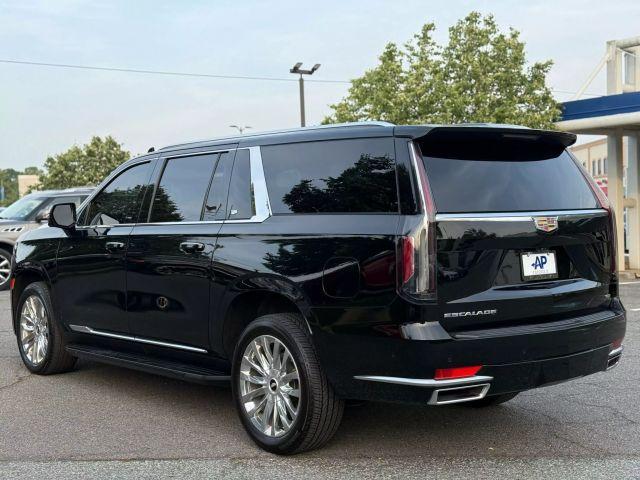 used 2023 Cadillac Escalade ESV car, priced at $58,995