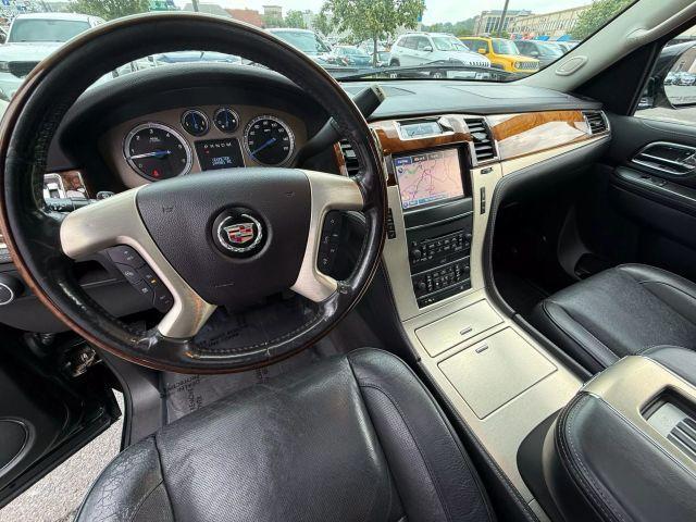 used 2014 Cadillac Escalade ESV car, priced at $14,995