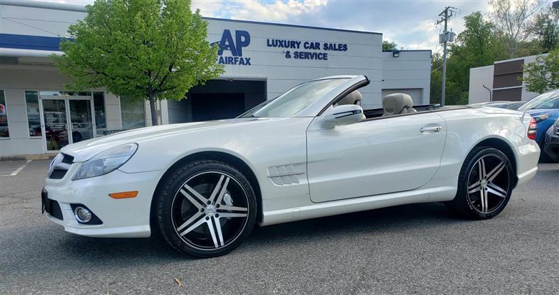 used 2009 Mercedes-Benz SL-Class car, priced at $20,995