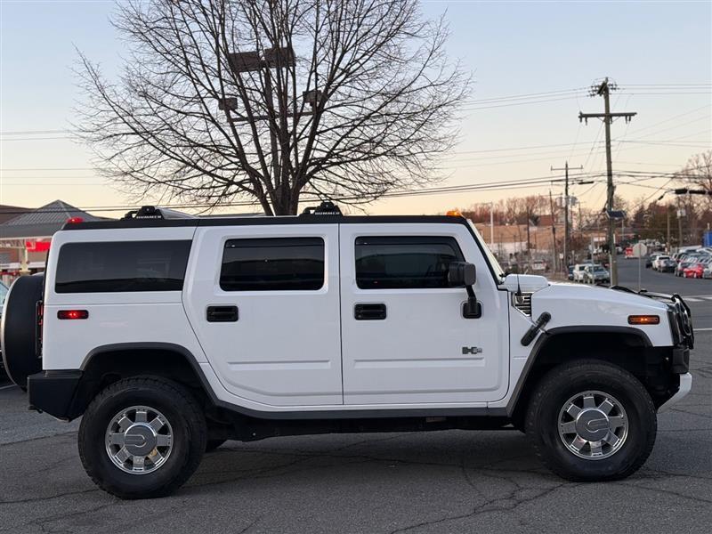 used 2004 Hummer H2 car, priced at $24,995