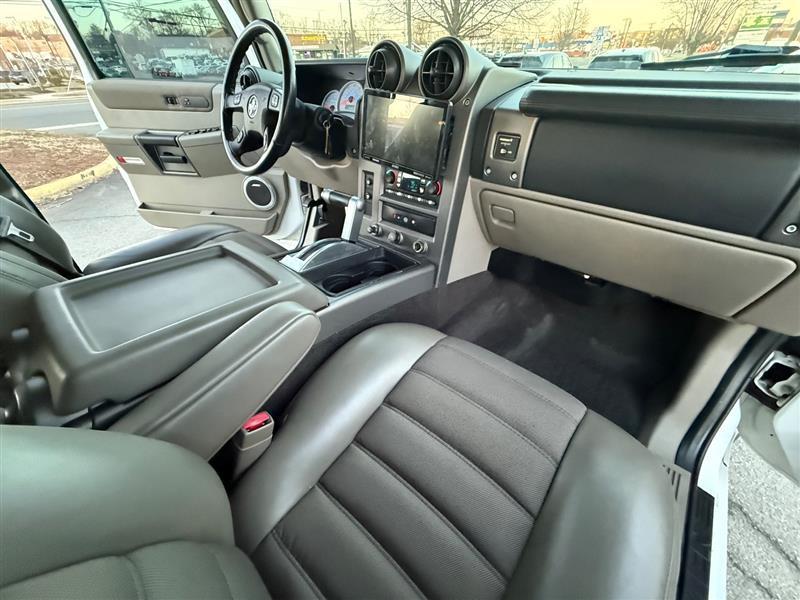 used 2004 Hummer H2 car, priced at $24,995