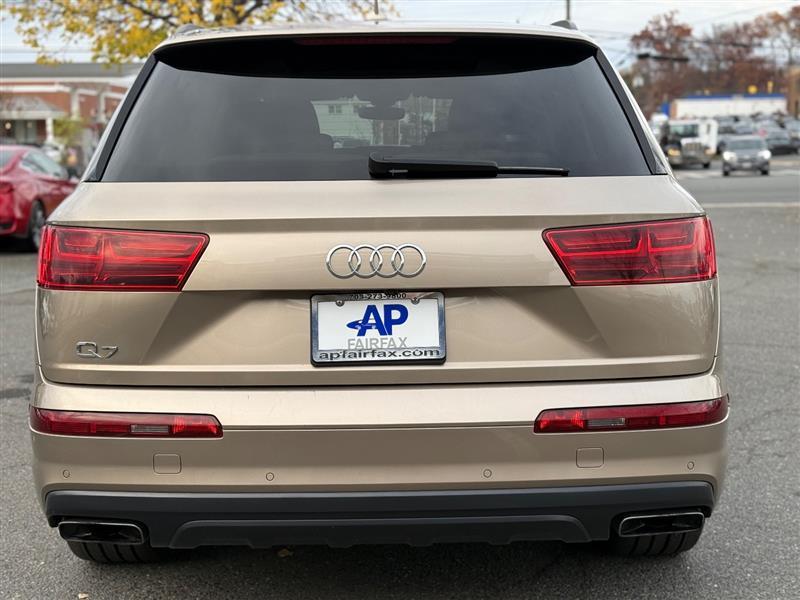 used 2019 Audi Q7 car, priced at $22,995