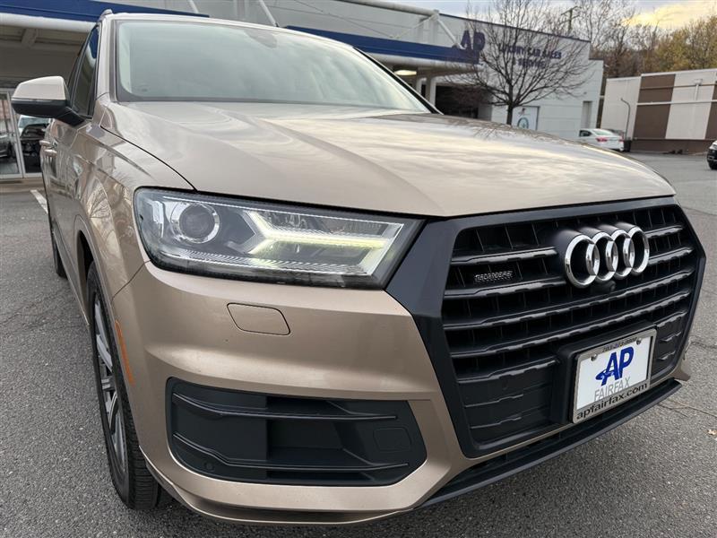 used 2019 Audi Q7 car, priced at $22,995