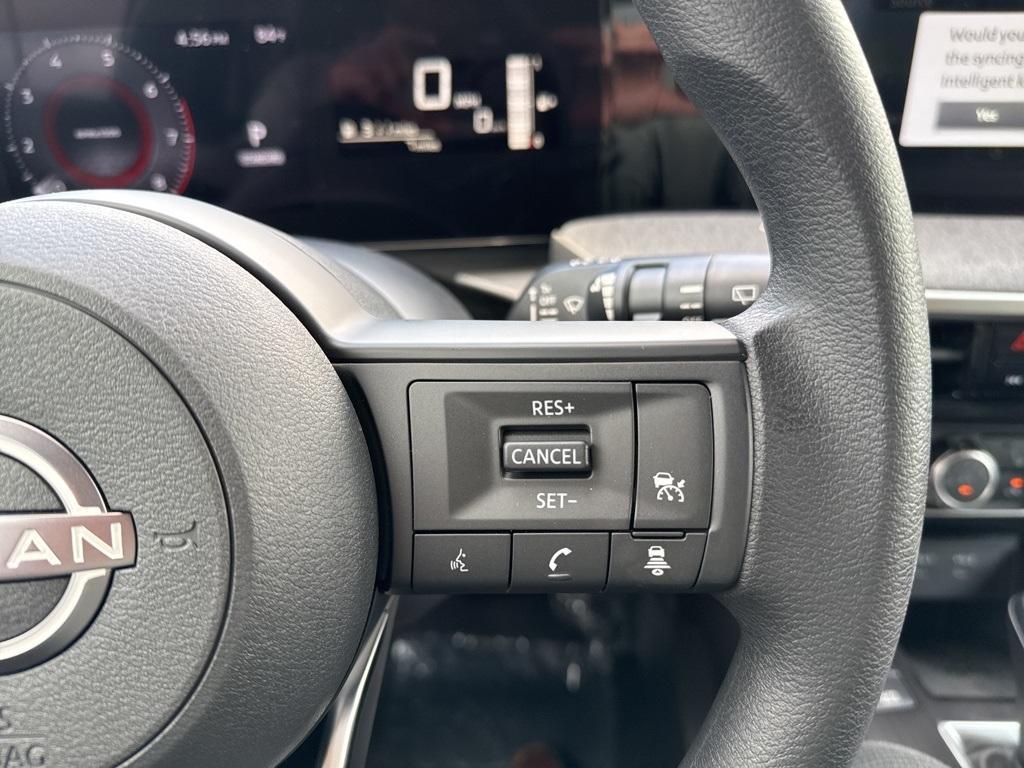 new 2025 Nissan Kicks car, priced at $27,065