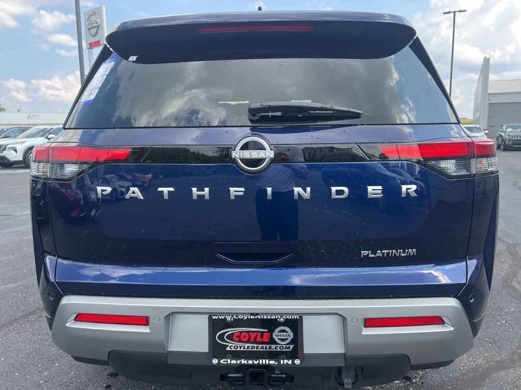 new 2024 Nissan Pathfinder car, priced at $43,914