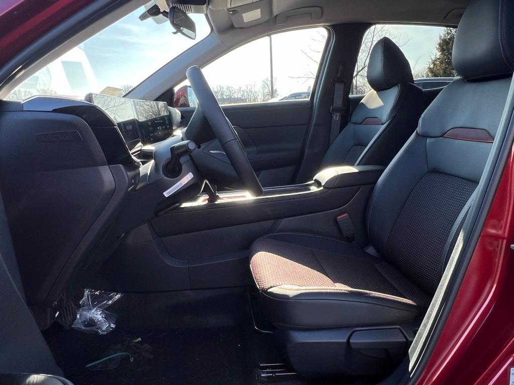 new 2025 Nissan Kicks car, priced at $29,185