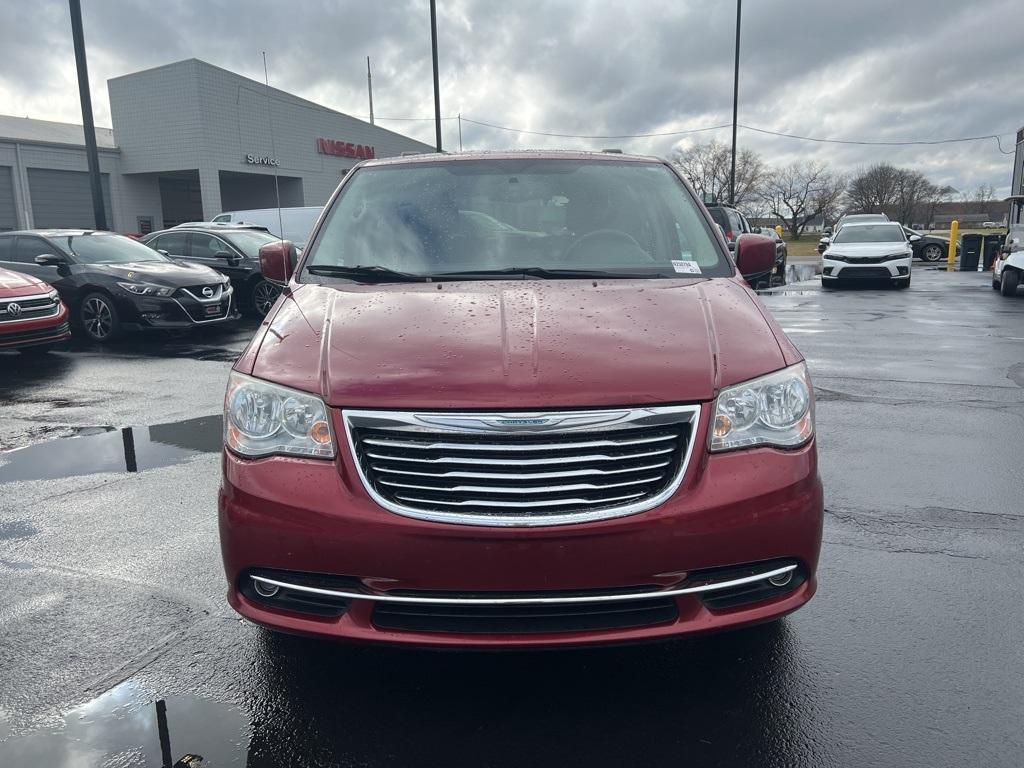 used 2014 Chrysler Town & Country car, priced at $8,995