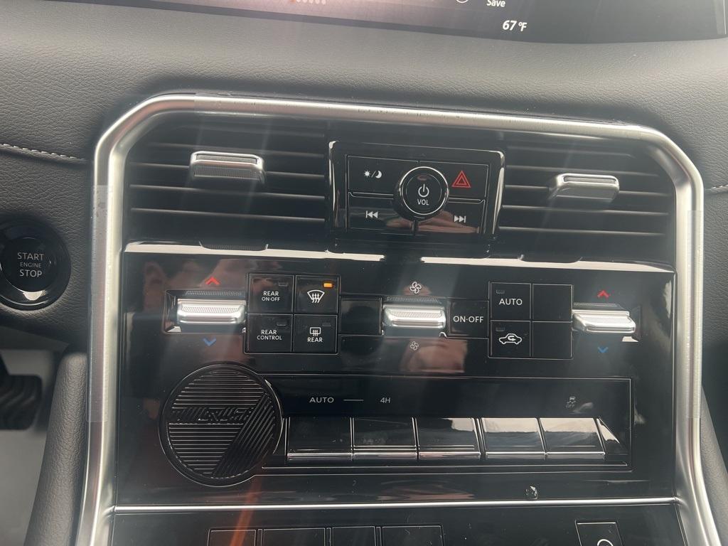 new 2025 Nissan Armada car, priced at $62,480