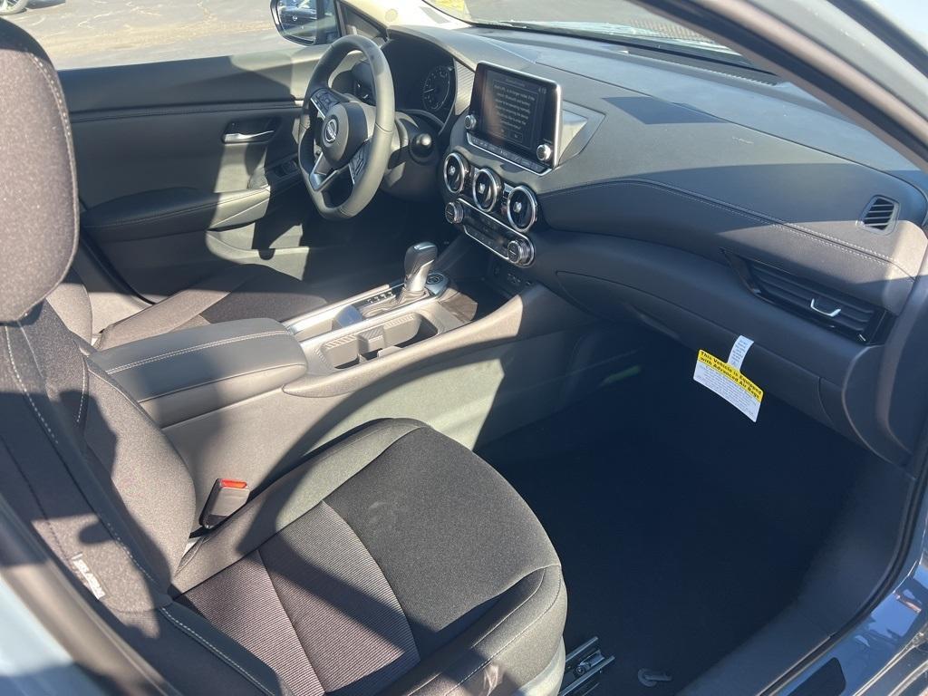 new 2025 Nissan Sentra car, priced at $23,535