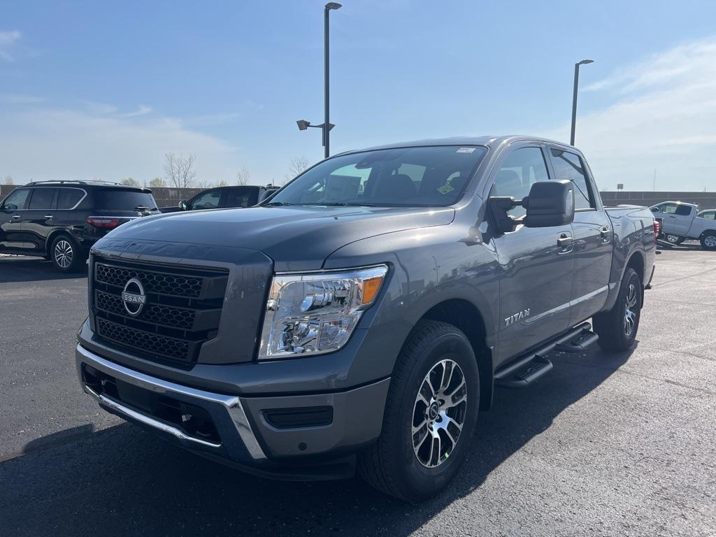 new 2024 Nissan Titan car, priced at $52,593