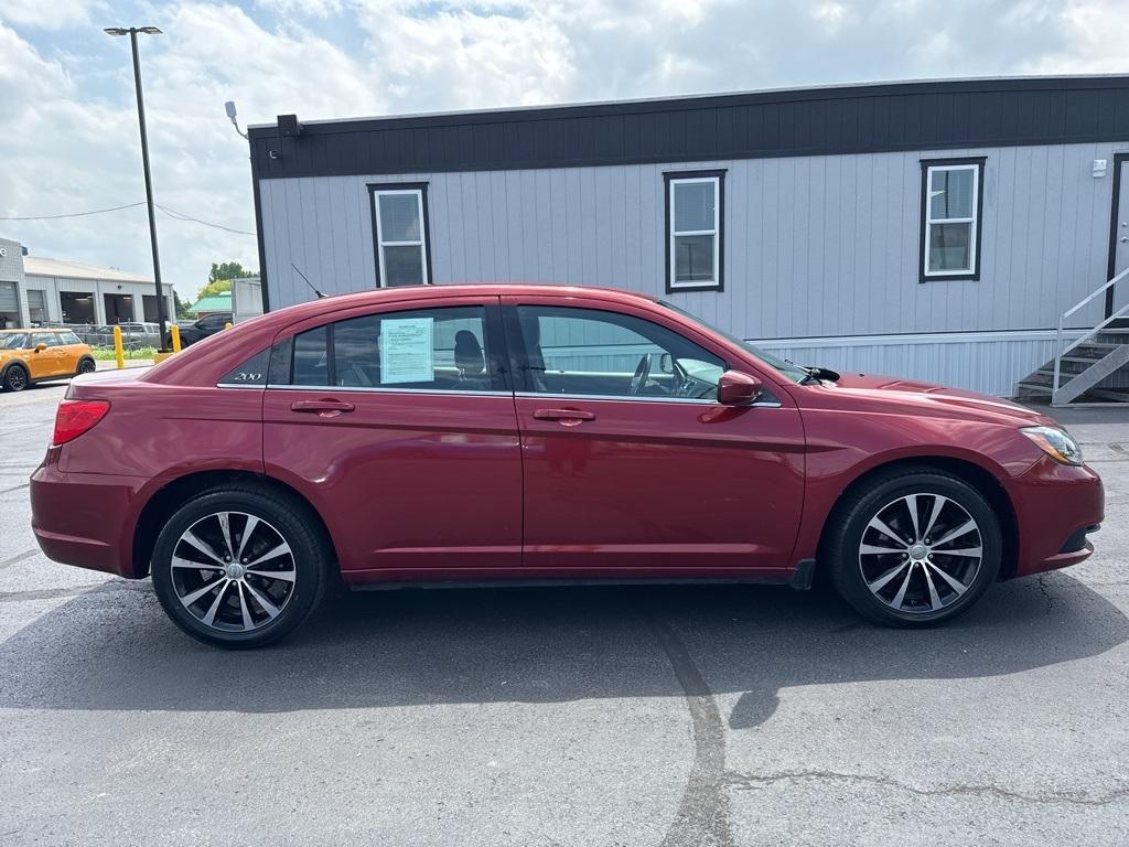 used 2011 Chrysler 200 car, priced at $4,995