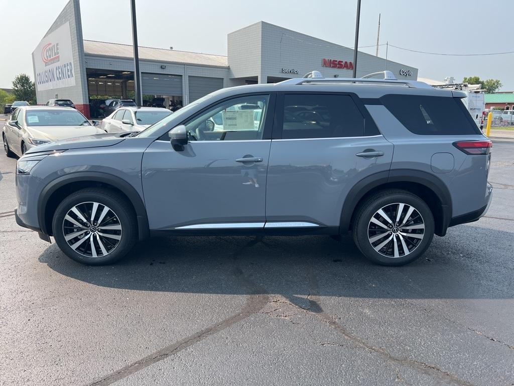 new 2025 Nissan Pathfinder car, priced at $50,113