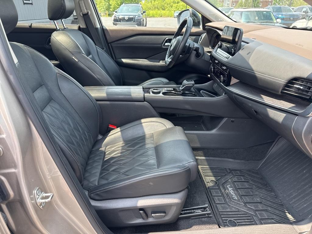 used 2021 Nissan Rogue car, priced at $26,321