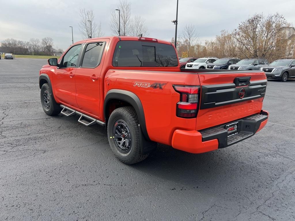 new 2025 Nissan Frontier car