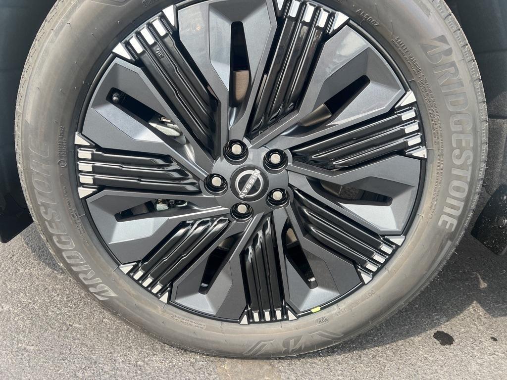 new 2025 Nissan Murano car, priced at $52,295