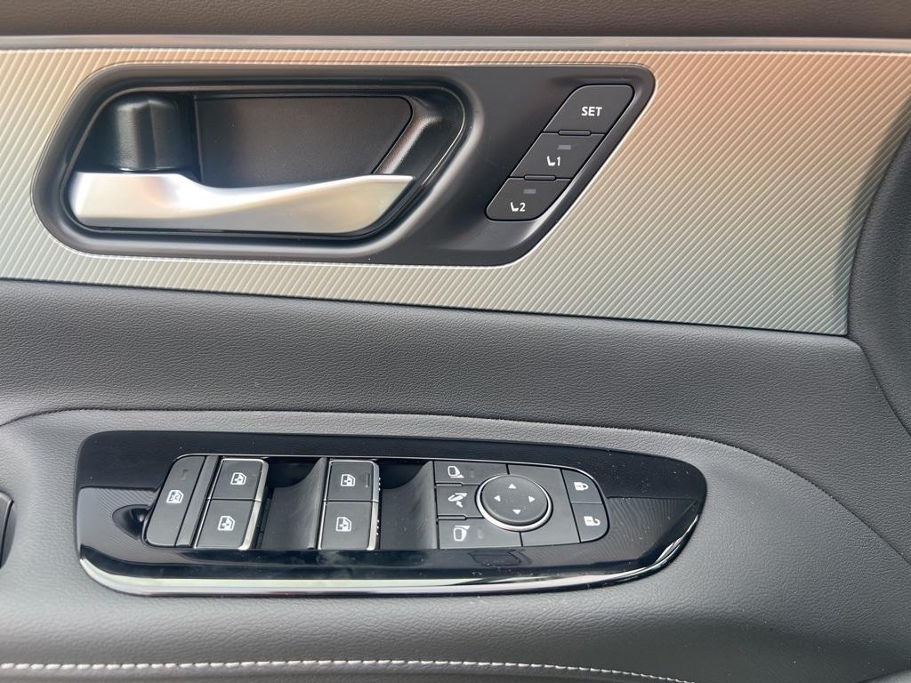 new 2025 Nissan Murano car, priced at $52,295