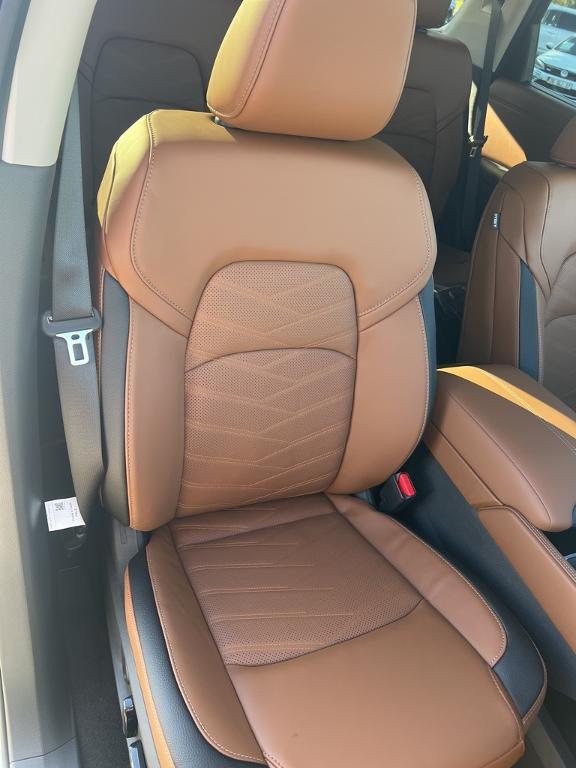 new 2025 Nissan Pathfinder car, priced at $45,944