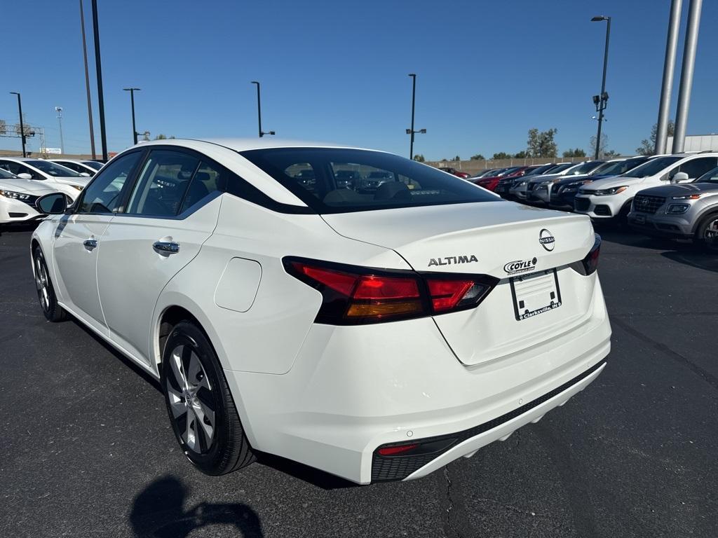 used 2023 Nissan Altima car, priced at $17,587