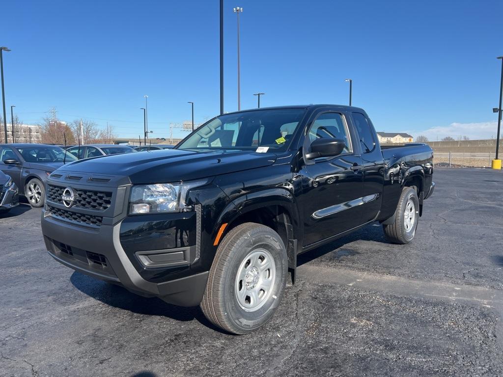 new 2025 Nissan Frontier car, priced at $32,277