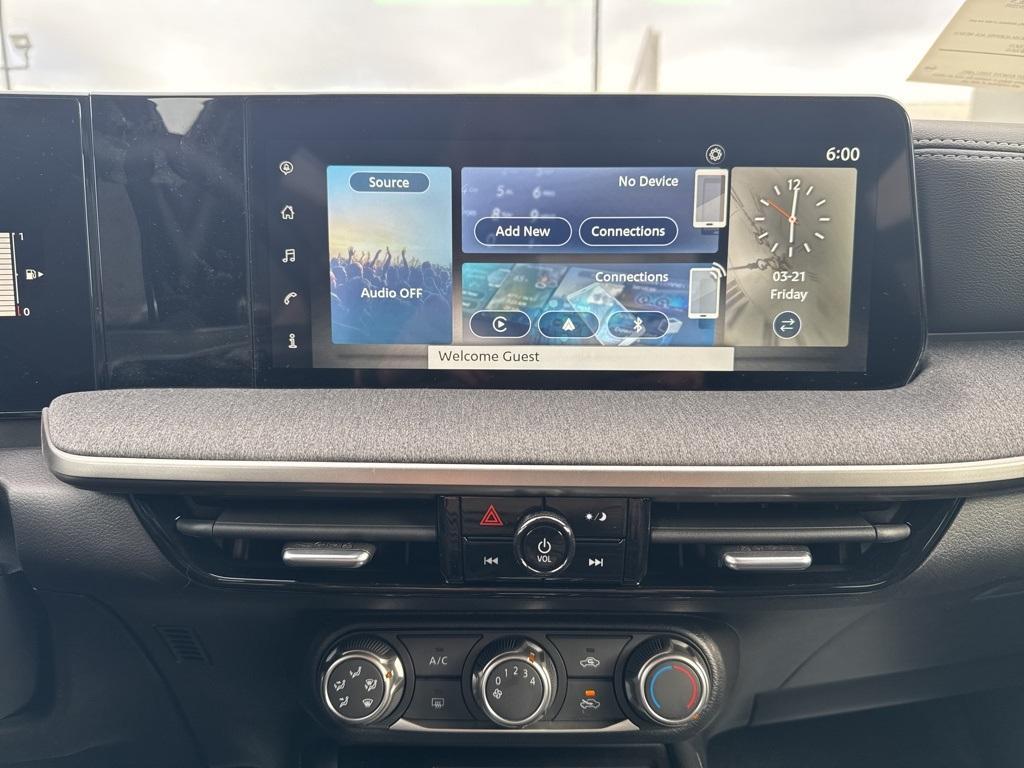 new 2025 Nissan Kicks car, priced at $26,610