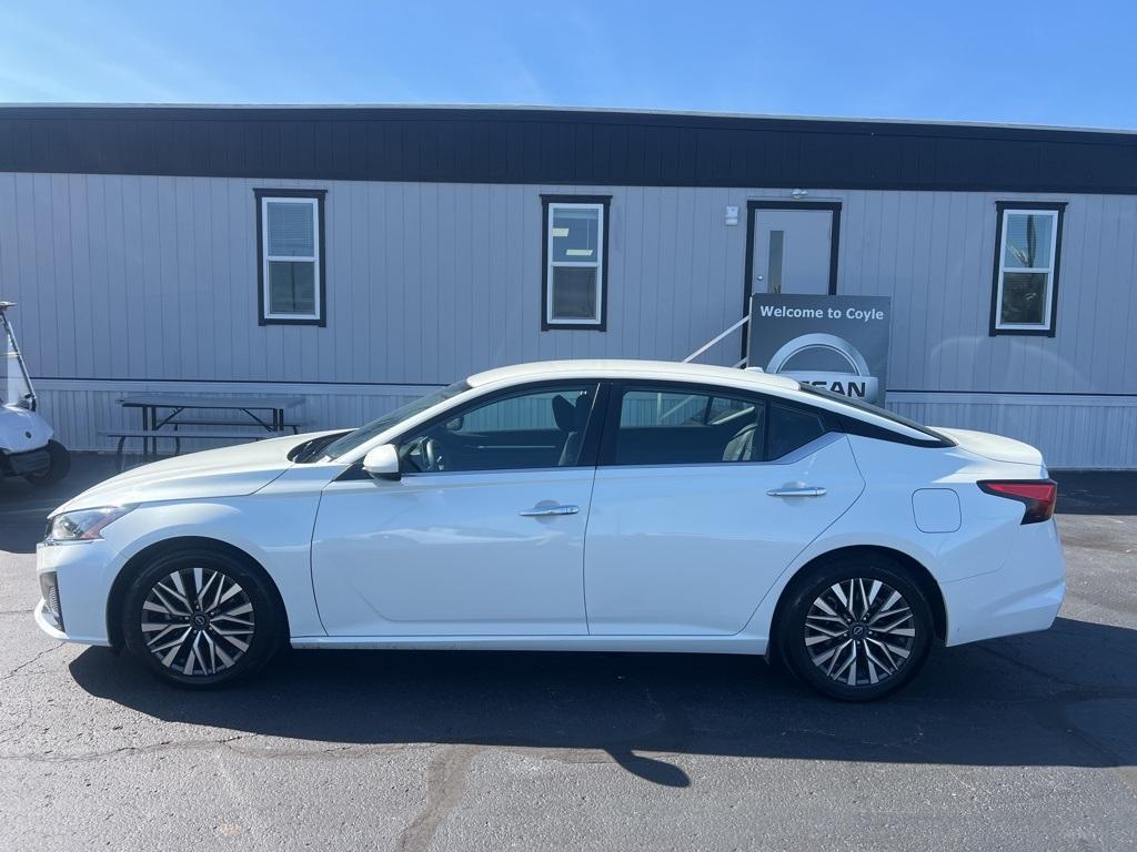 used 2023 Nissan Altima car, priced at $20,270