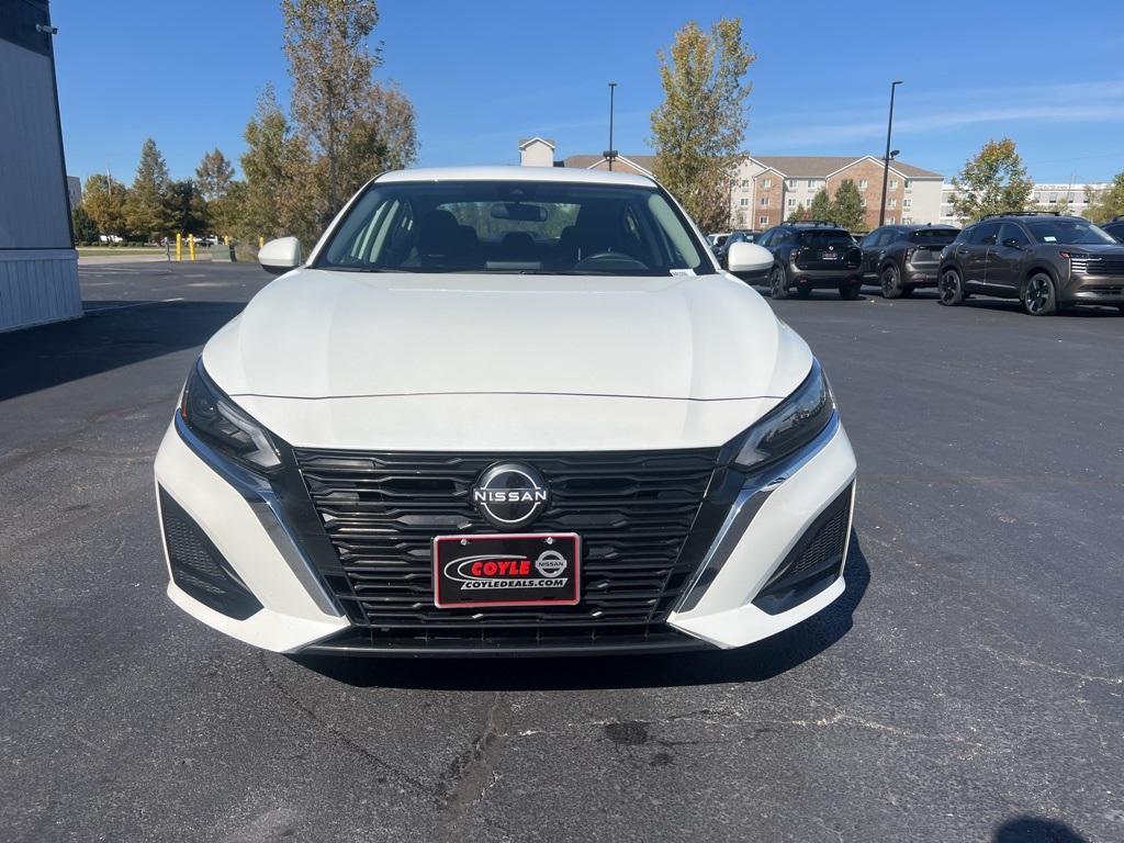 used 2023 Nissan Altima car, priced at $20,270