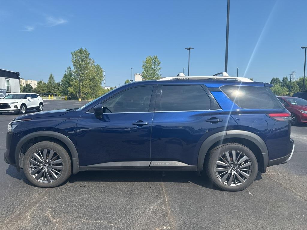 used 2022 Nissan Pathfinder car, priced at $27,911