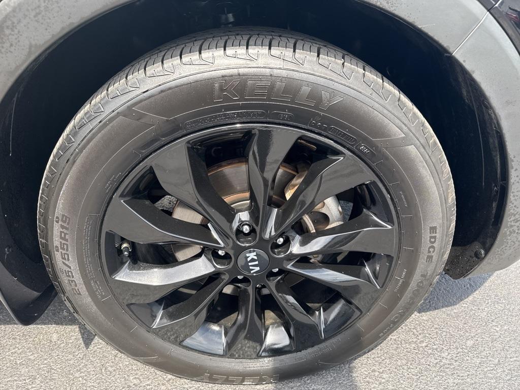 used 2020 Kia Sorento car, priced at $16,369