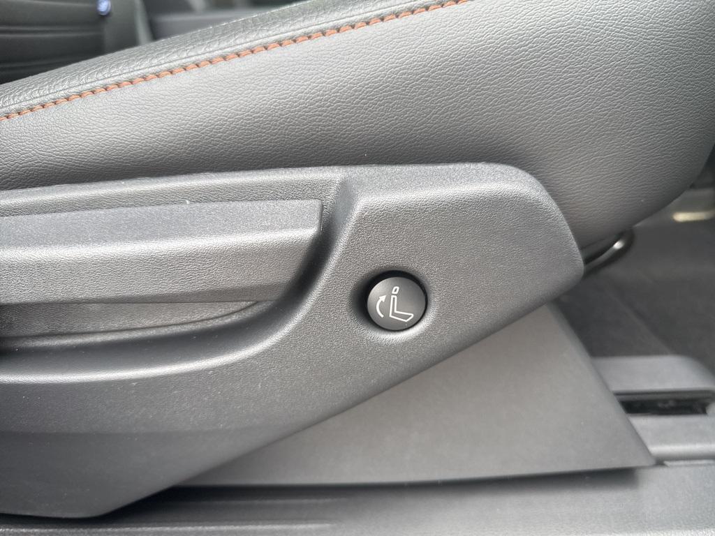 new 2025 Nissan Pathfinder car, priced at $44,180