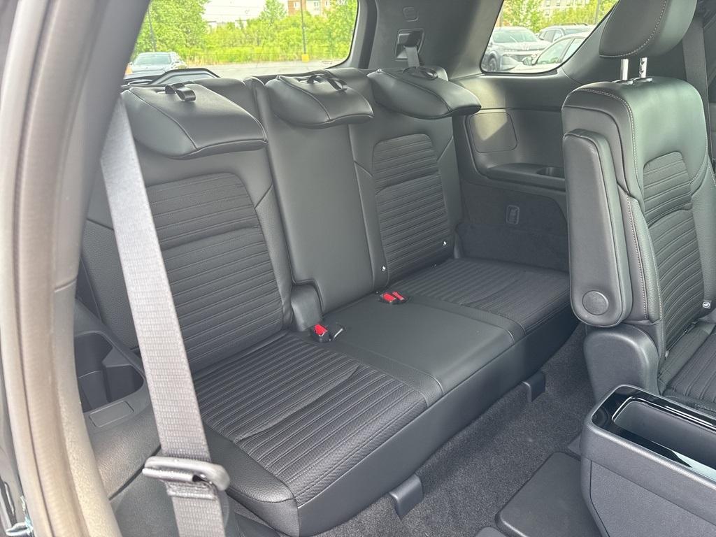 new 2025 Nissan Pathfinder car, priced at $44,180