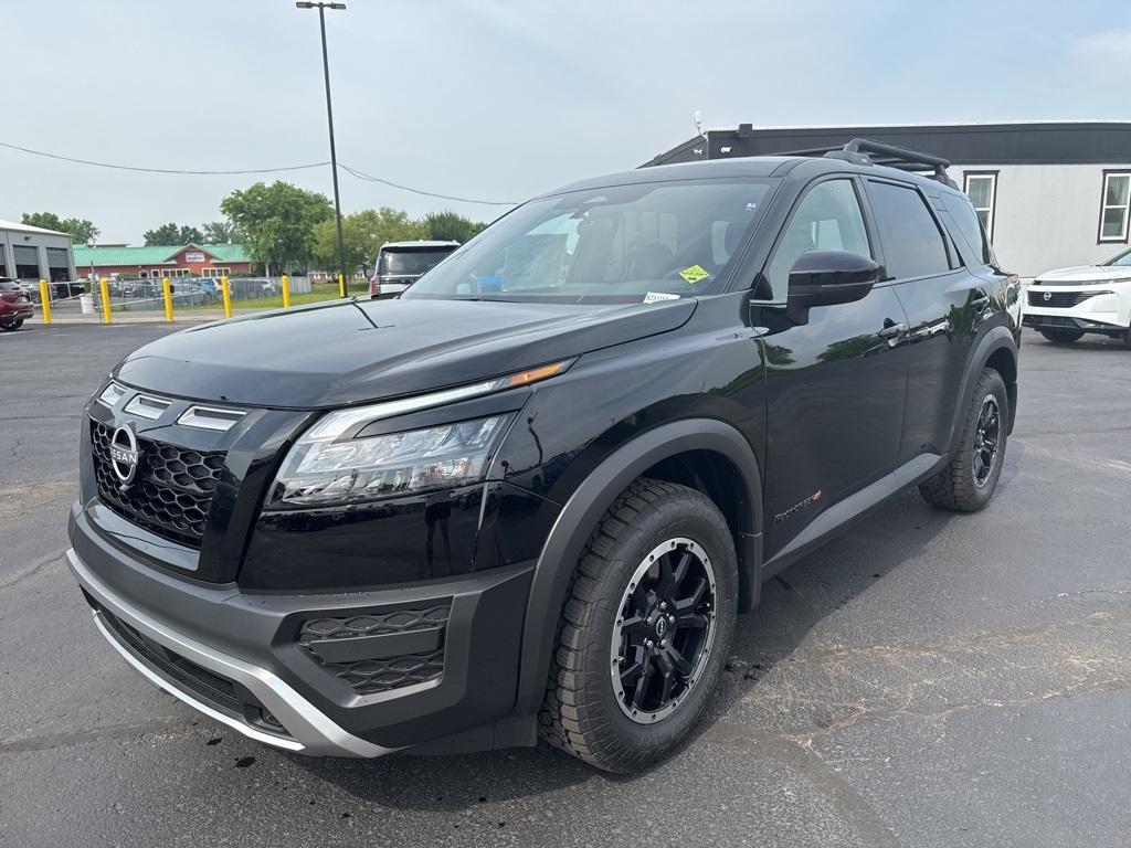 new 2025 Nissan Pathfinder car, priced at $44,180