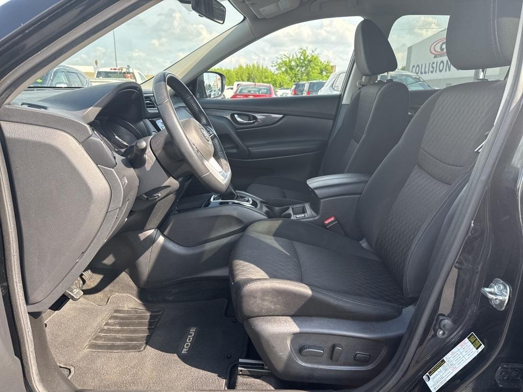 used 2018 Nissan Rogue car, priced at $9,975