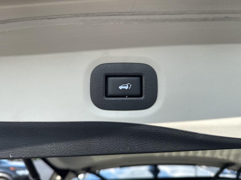 used 2018 Nissan Rogue car, priced at $9,975
