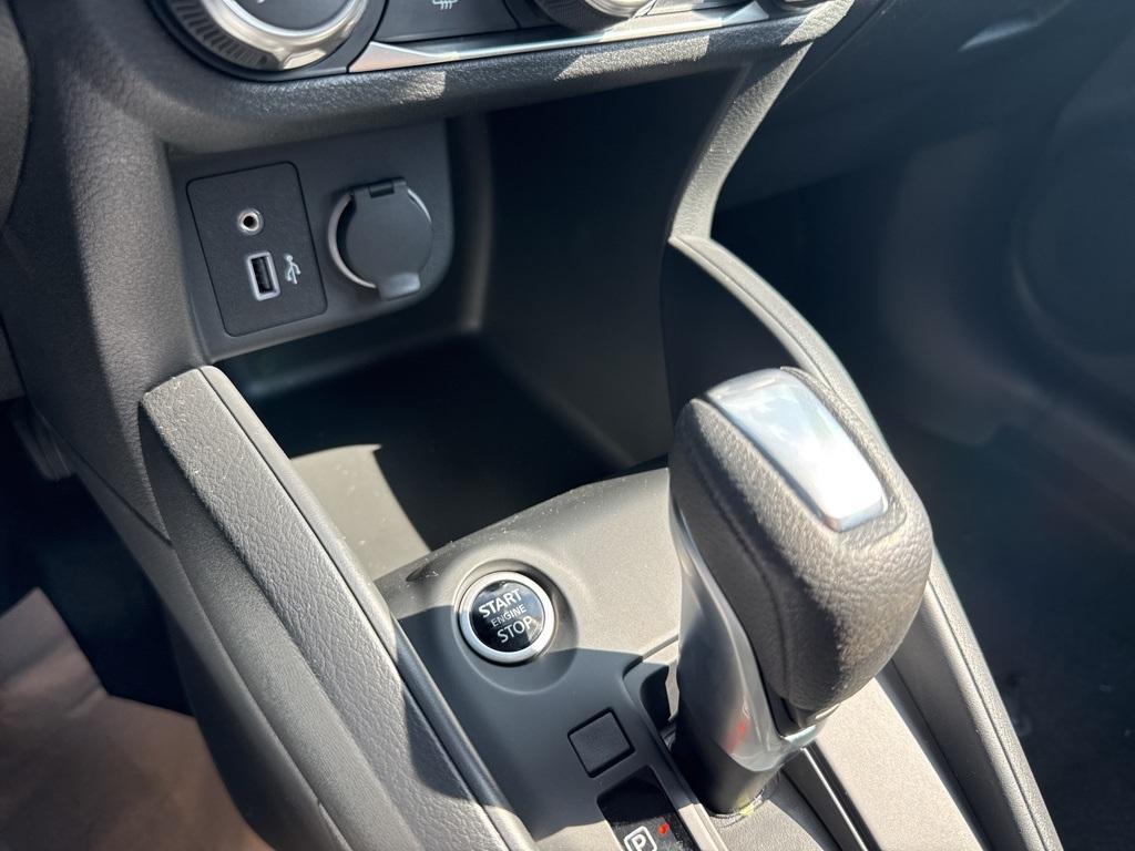 new 2025 Nissan Kicks Play car, priced at $22,164