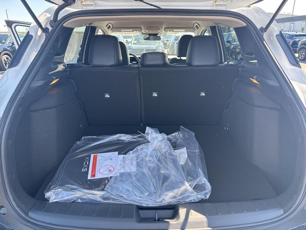 new 2025 Nissan Kicks car, priced at $29,790