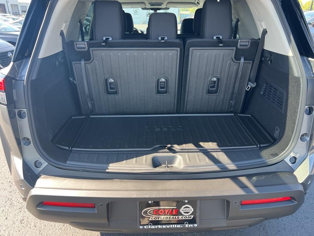new 2025 Nissan Pathfinder car, priced at $36,729